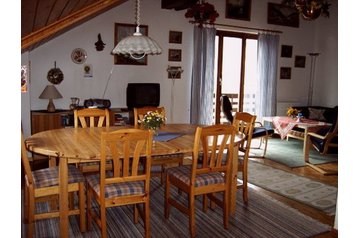 Elveţia Privát Val-d’Illiez, Exteriorul